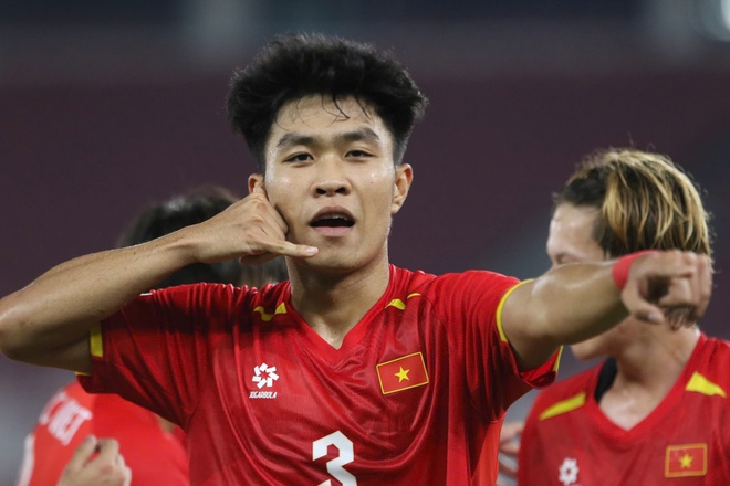 Chấn thương của Phạm Lý Đức